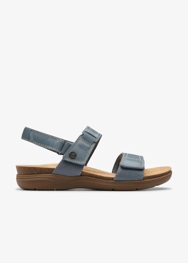 Clarks Womens Blue April Clover Leather Standard
