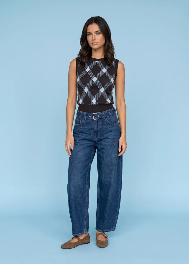 Urban Bliss Brown Fine Gauge Argyle Vest