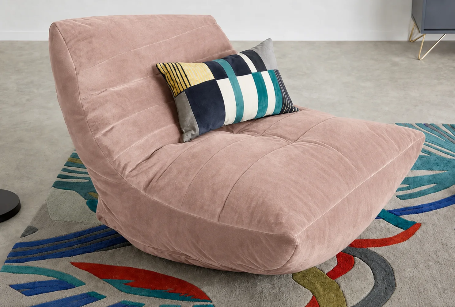 Kaikoo Pink Velvet Lounger Large - L Image 1