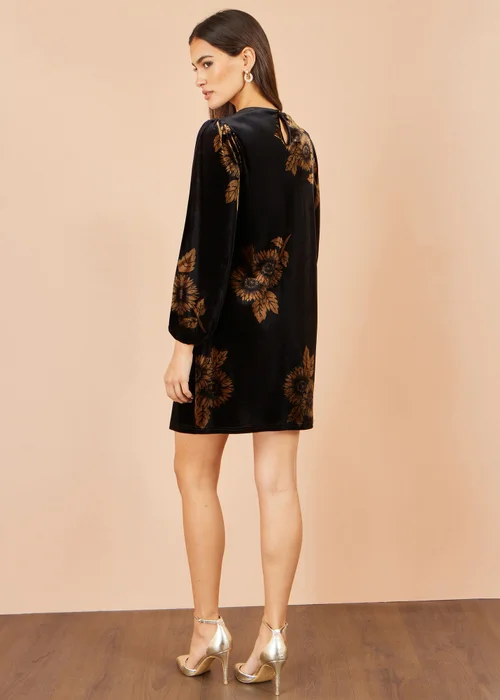 Yumi Black Velvet Sunflower Print Tunic - 14 Image 3