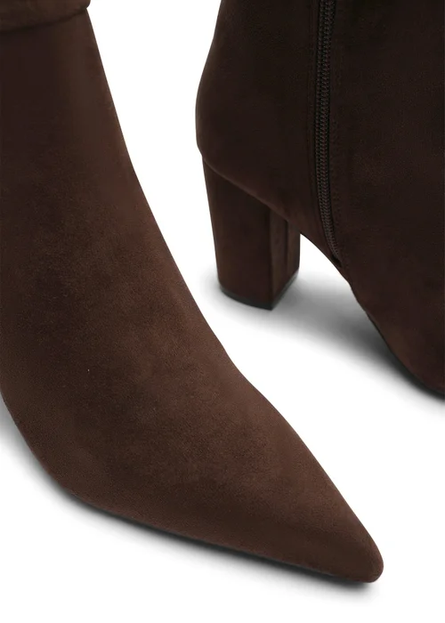 Where's That From Evixa Dark Brown Wide Fit Knee High Pointed Toe Block Heel Boot - 6 Wide Image 4