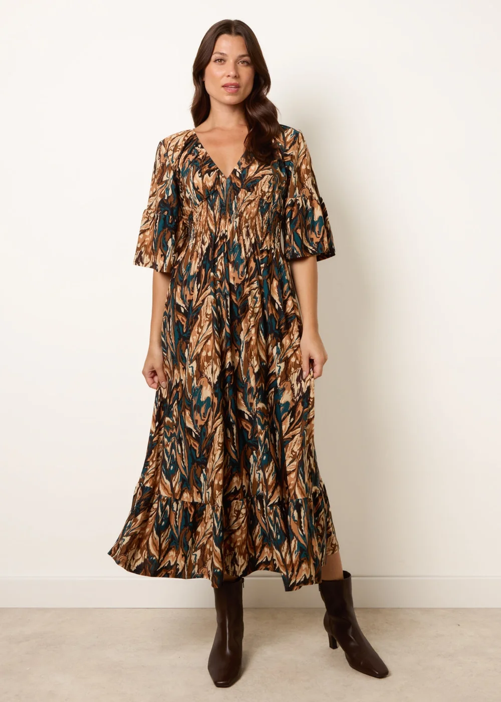 Blue Vanilla Brown Elasticated Shirred Waist V Neck Midi Dress - M/L Image 3