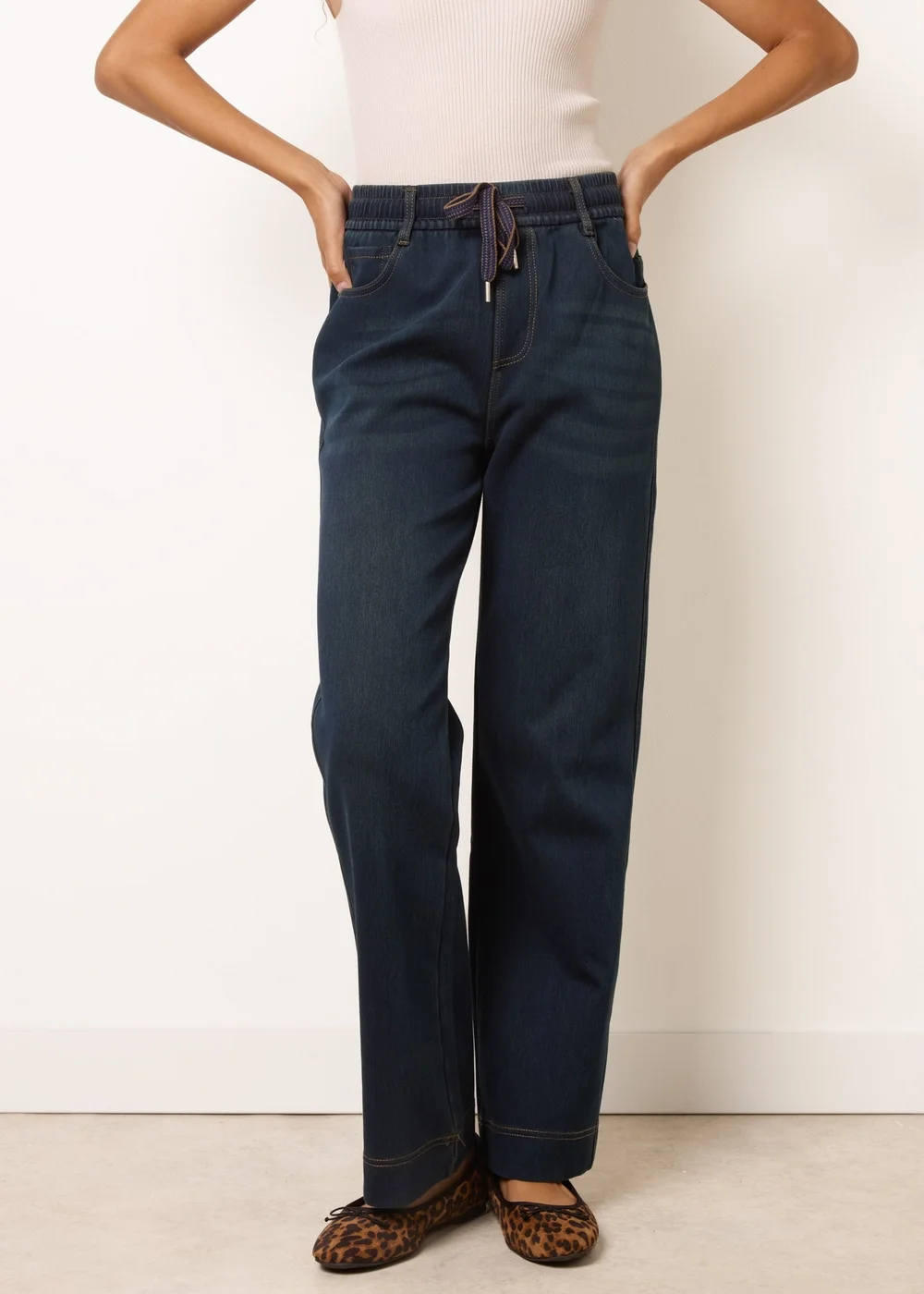 Blue Vanilla Navy Elastic Waist Jeans - XL Image 2