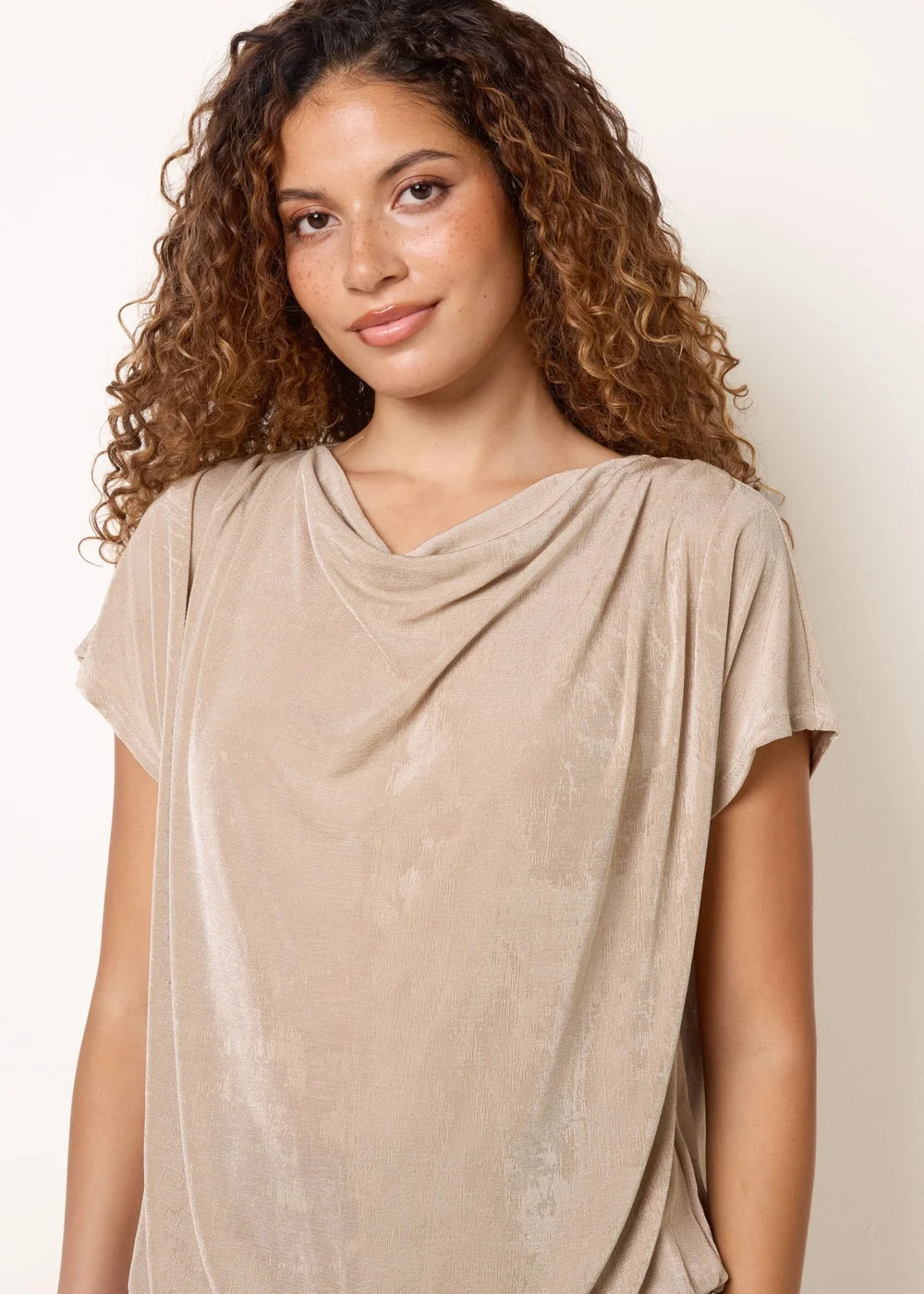 Blue Vanilla Beige Draped Cowl Neck Deep Hem Top - S/M Image 1