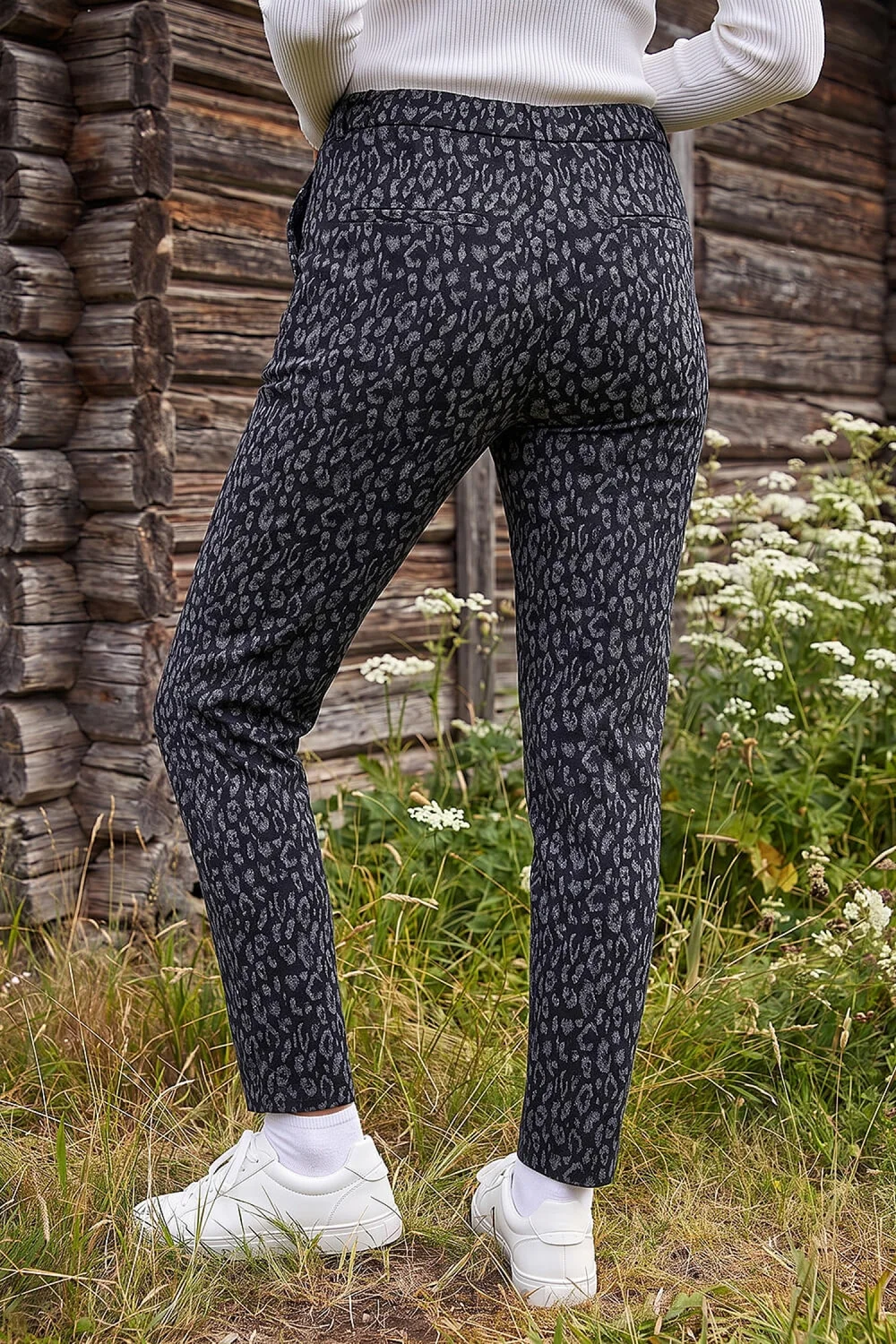 Roman Dark Grey Tapered Jogger - 10 Image 3