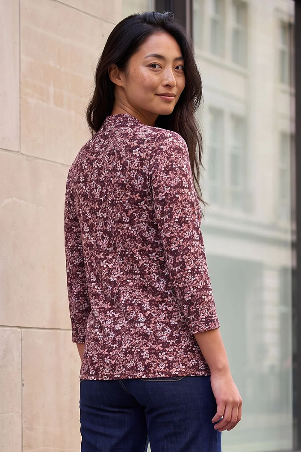 Roman Wine Petite Floral Stretch Top - 8 Image 3