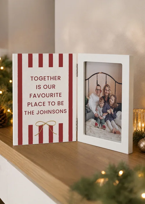 Personalised Memento Company White Candy Cane Stripe Wooden Hinged 6x4 Photo Frame - One Size Image 1