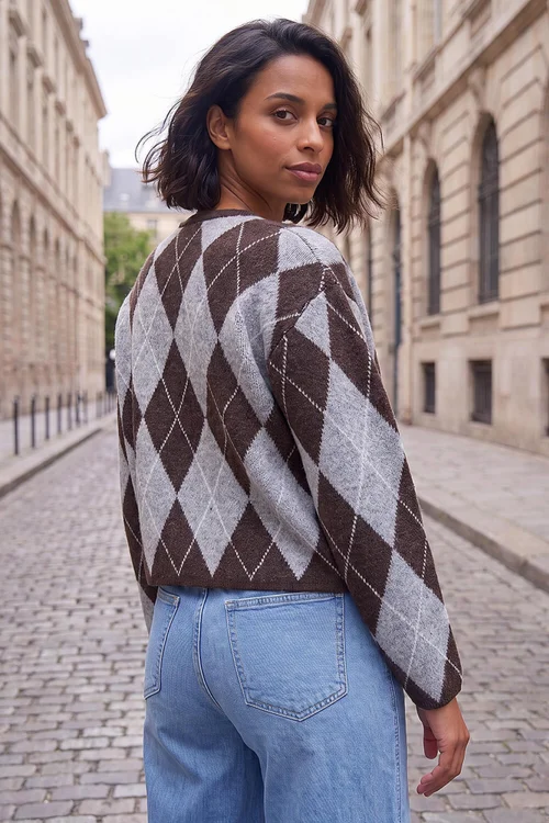 Roman Grey Argyle Knitted Cardigan - 18 Image 3