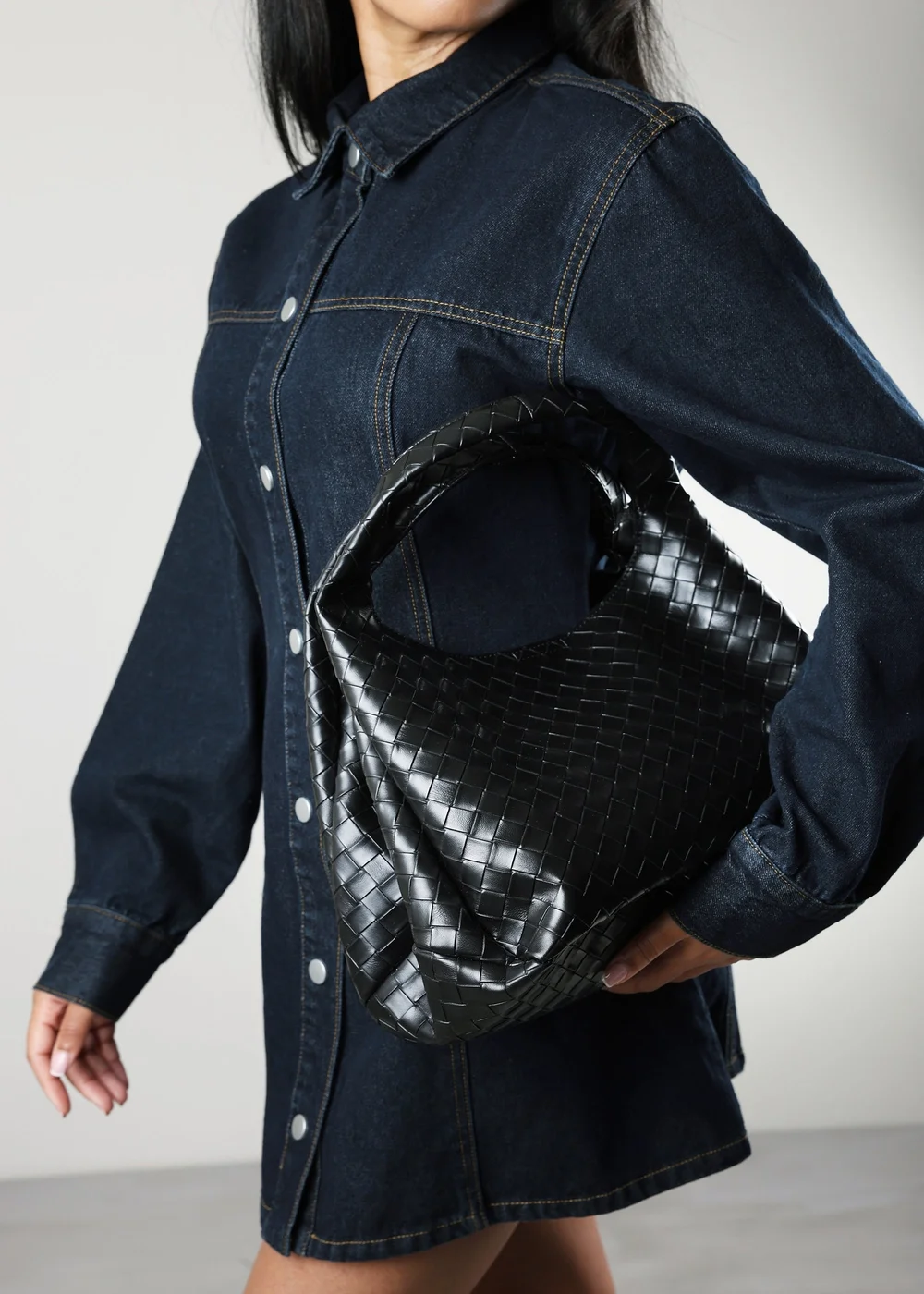 Where's That From Harella Woven Tote Bag - One Size Image 5