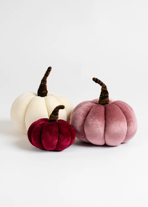 Scottish Everlastings Set of 3 Velvet Plush Pumpkins - Pinks - One Size Image 2