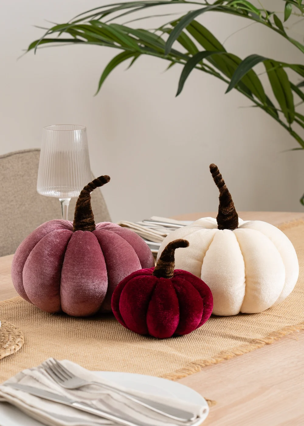 Scottish Everlastings Set of 3 Velvet Plush Pumpkins - Pinks - One Size Image 1