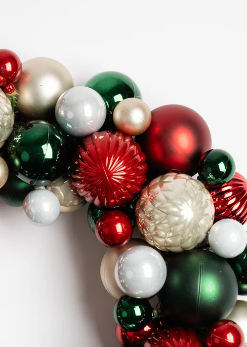 Scottish Everlastings Bauble Wreath Green-Red 41cm - One Size Image 2