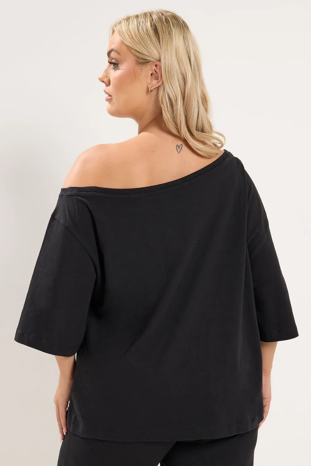 Yours Curve Black Off Shoulder Tee - 22-24 Image 3