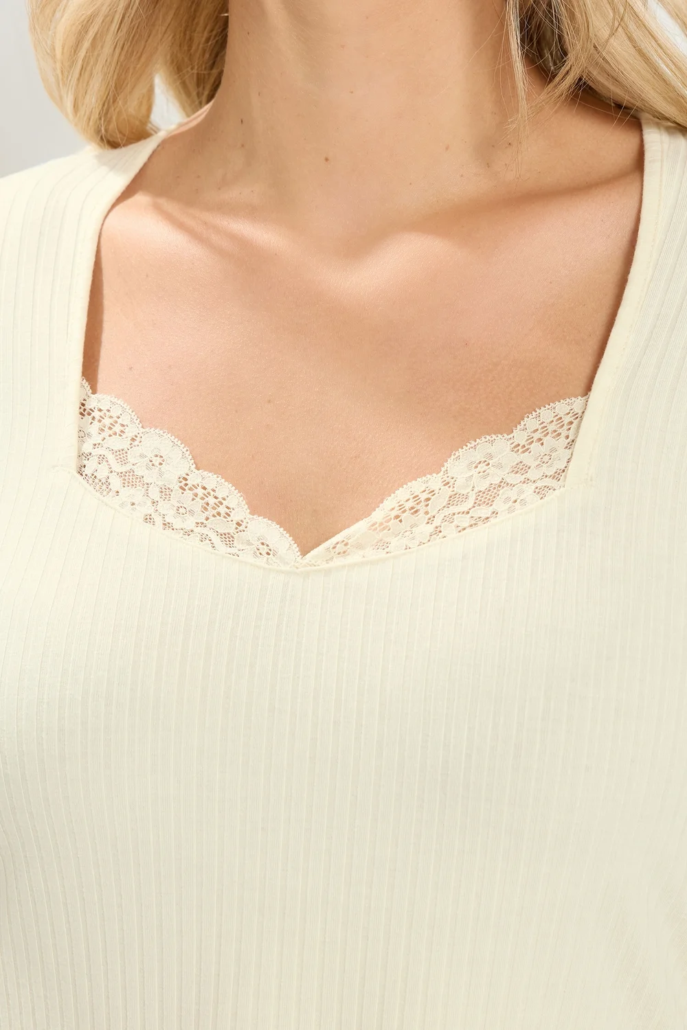 Yours Curve Cream Lace Insert Swing Top - 12 Image 5