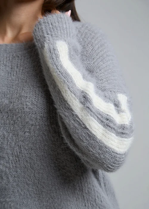 Influence Grey Crew Neck Long Sleeve Stripe Knitted Jumper - 12 Image 3
