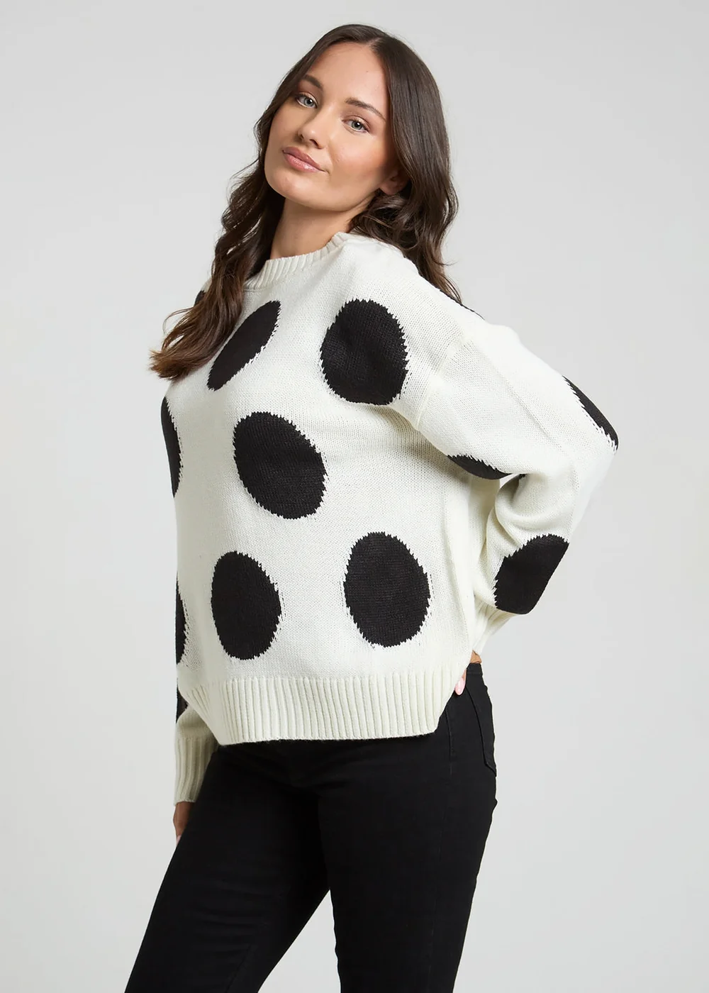 Influence Ivory Polka-Dot Crew Neck Long Sleeve Knitted Jumper - 8 Image 5
