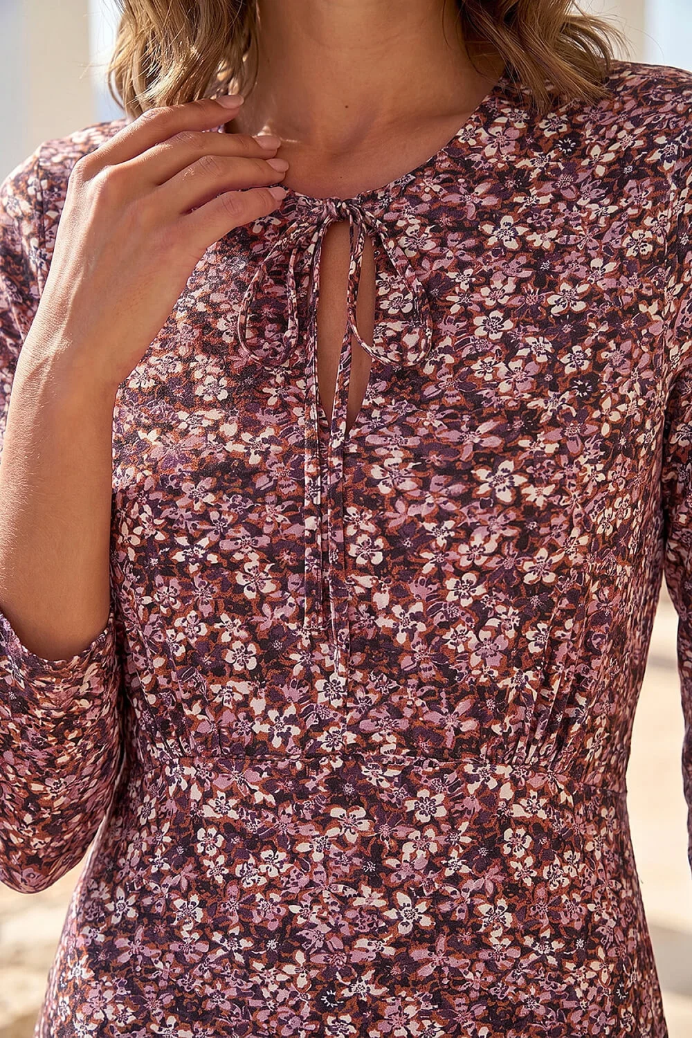 Roman Wine Petite Paisley Tie Neck Dress - 8 Image 4