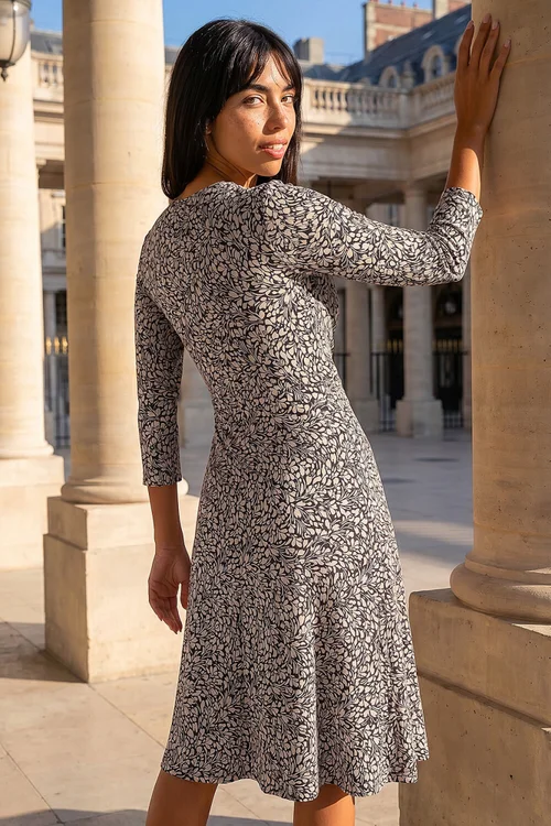 Roman Black Petite Twist Front Dress - 18 Image 3