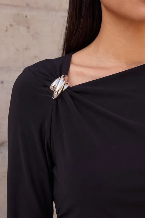 Roman Black Trim Detail Top - 16 Image 4