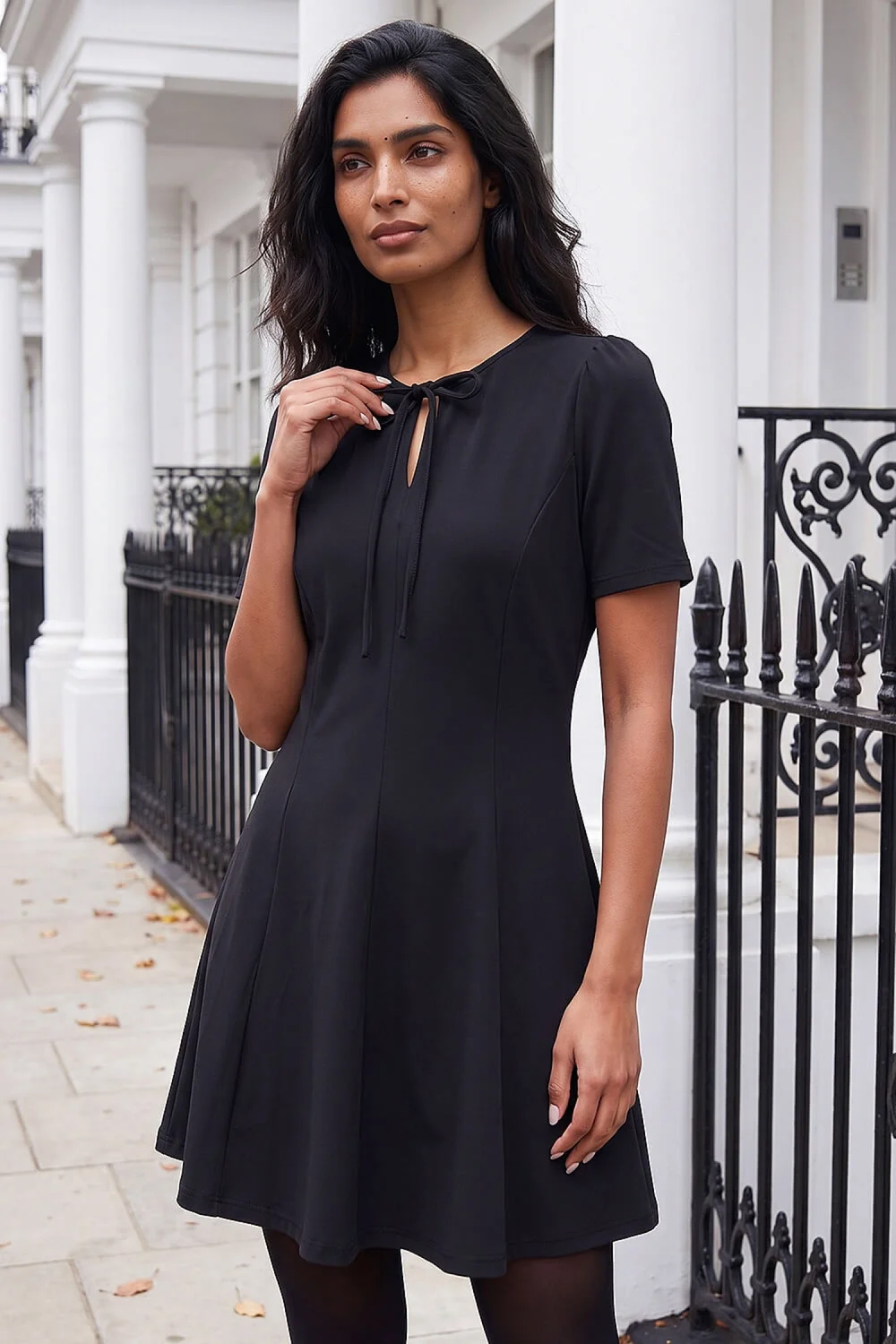 Roman Black Bow Detail Short Dress - 16 Image 3