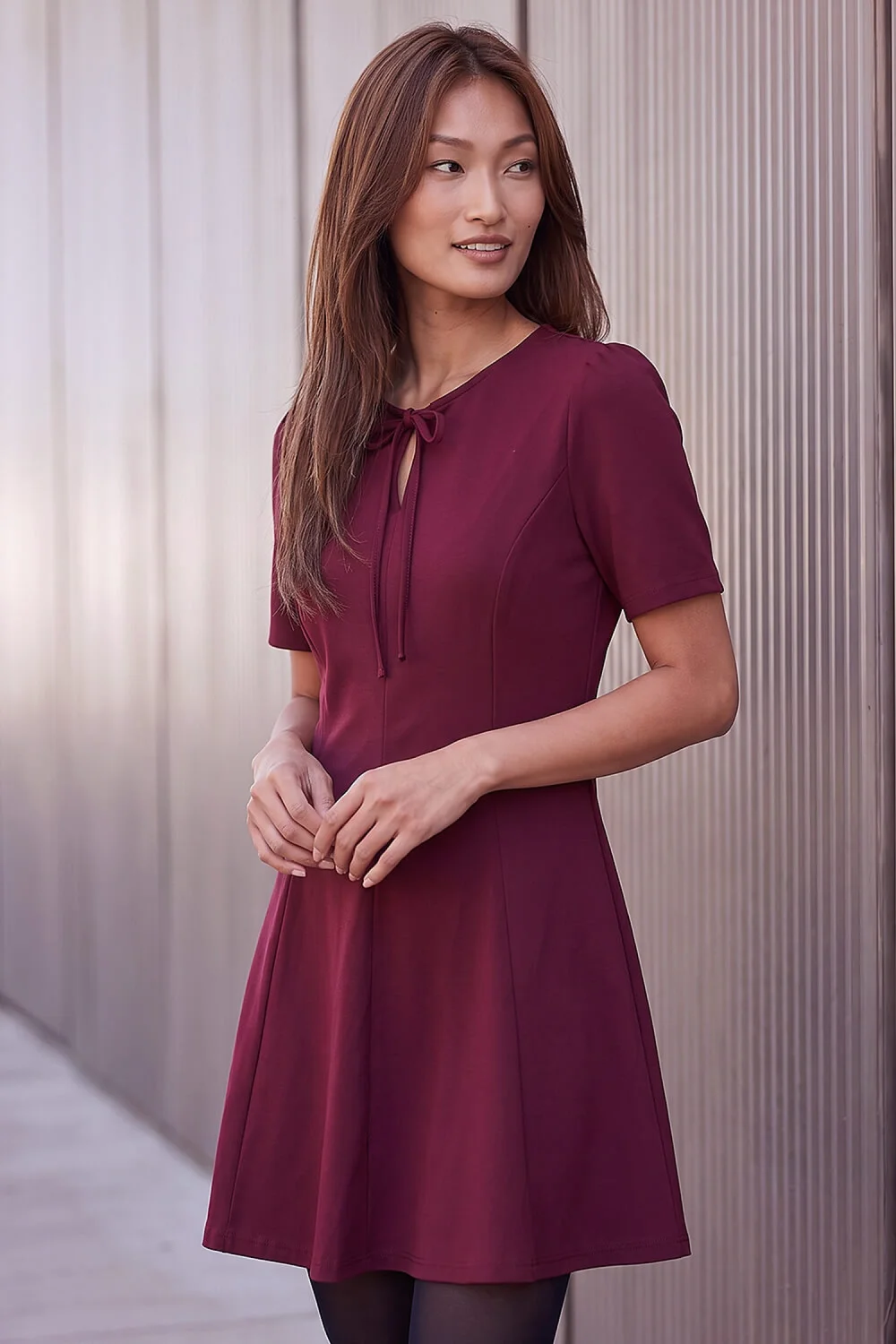 Roman Wine Bow Detail Short Dress - 18 Image 3