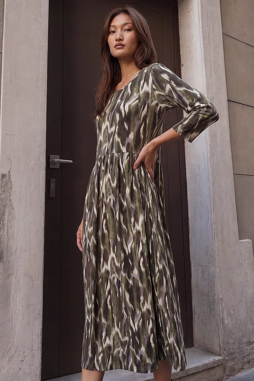 Roman Olive Abstract Midi Dress - 12 Image 1