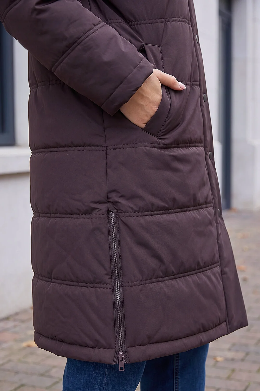 Roman Chocolate Petite Oversized Puffer Coat - 8 Image 4