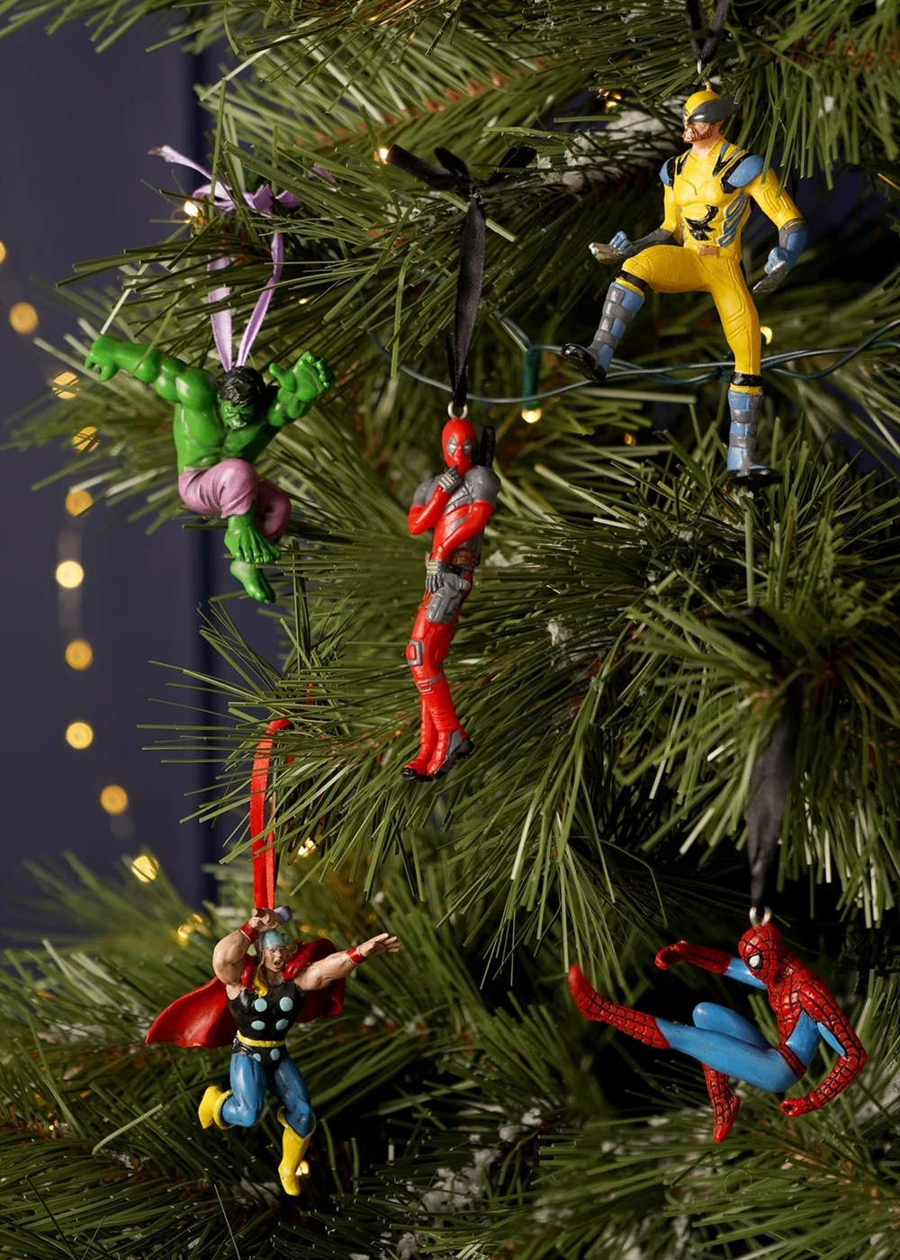 Marvel The Avengers Resin Hanging Decoration - Hulk - One Size Image 5