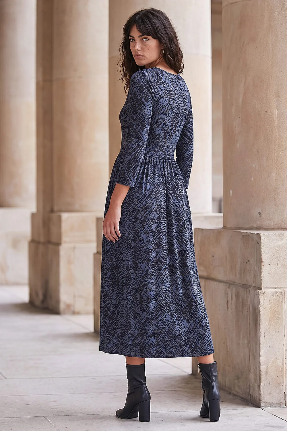Roman Grey Abstract Print Stretch Midi Dress - 12 Image 3