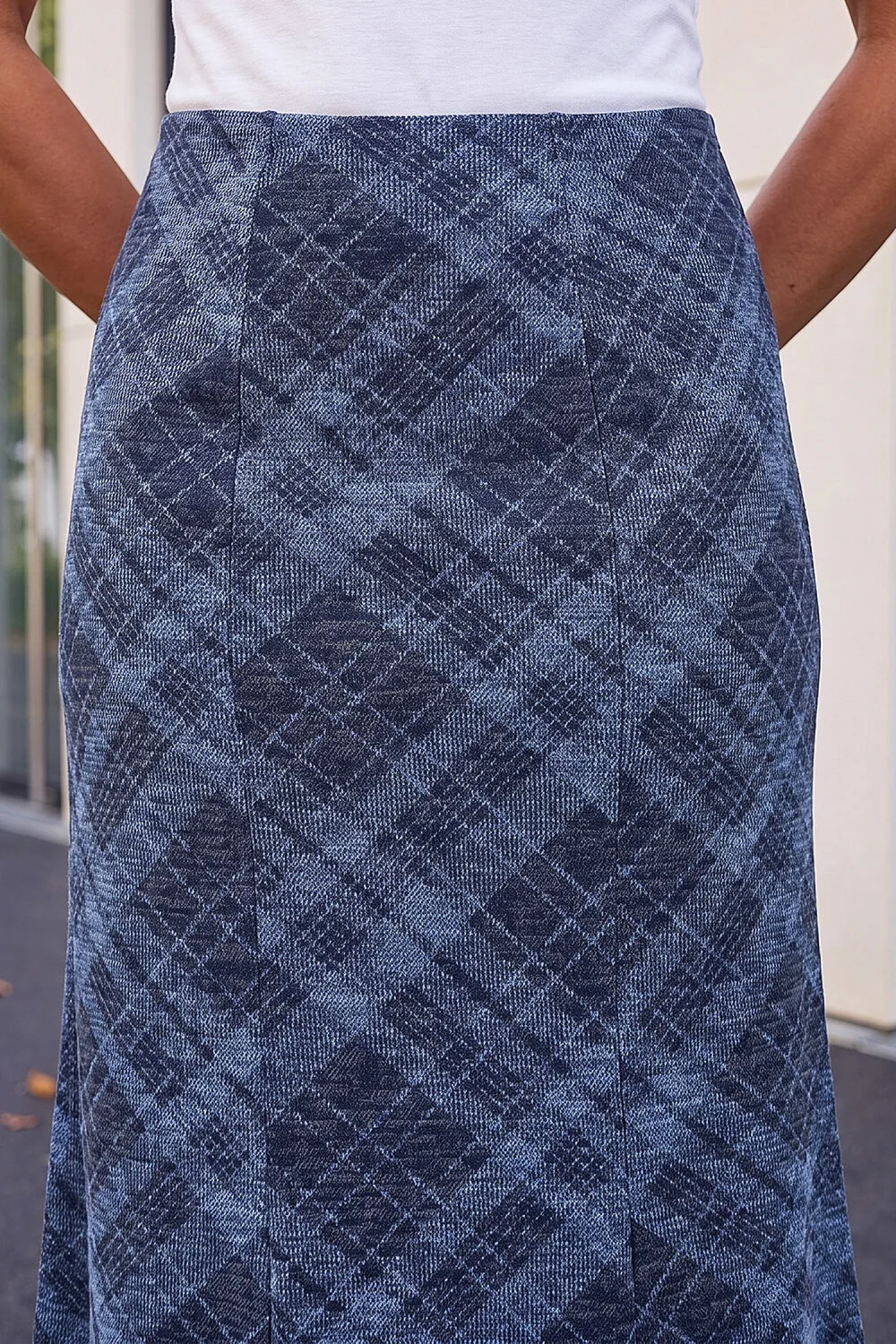 Roman Navy Shadow Check Skirt - 14 Image 4