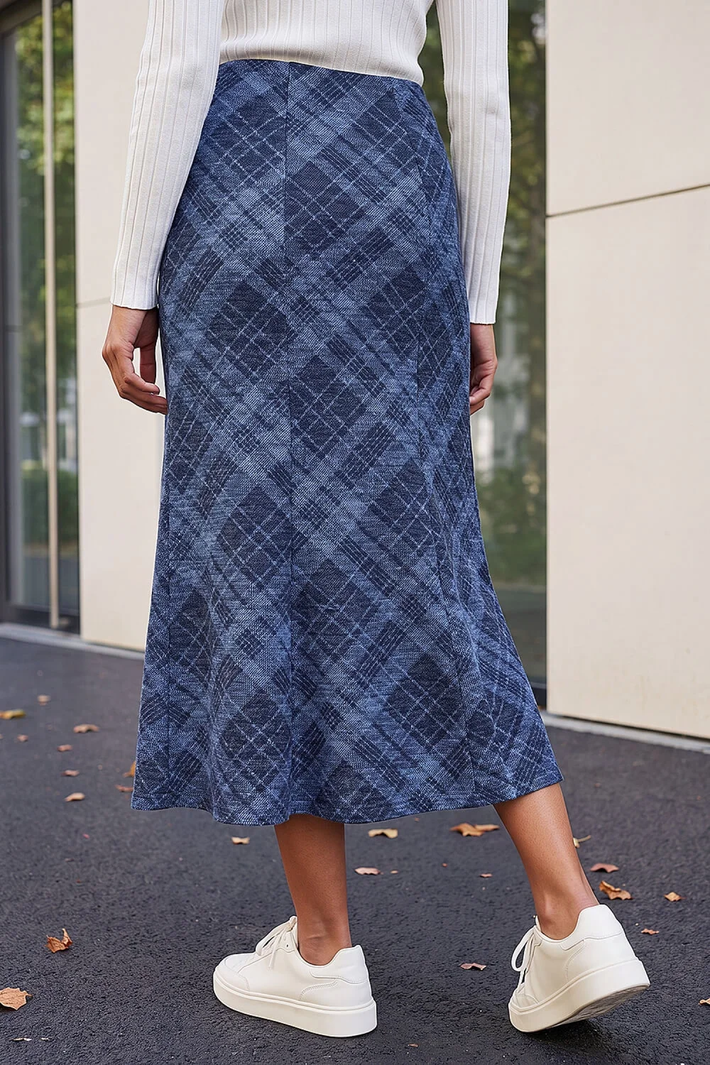 Roman Navy Shadow Check Skirt - 14 Image 3