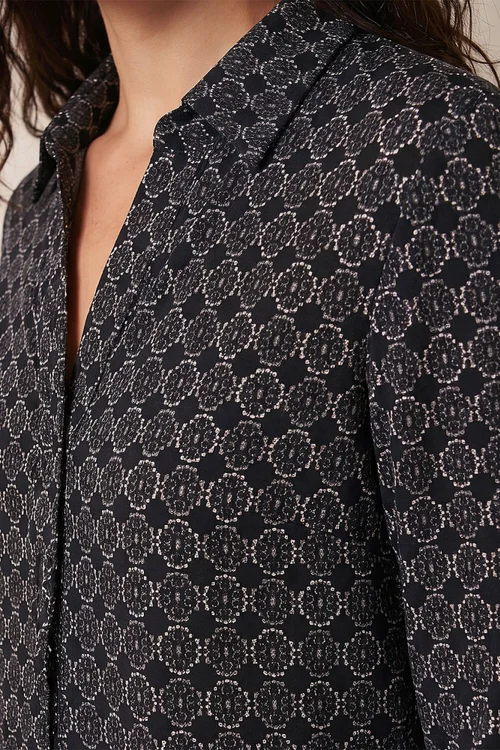 Roman Grey Geometric Puff Print Stretch Shirt - 20 Image 4