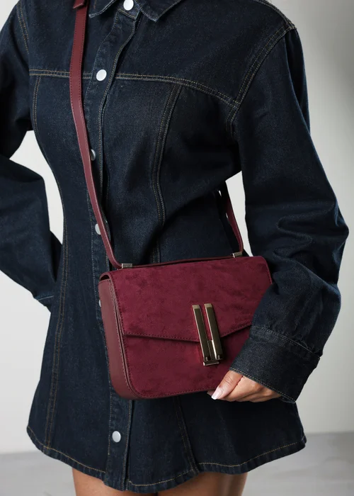Where's That From Gelora Burgundy Faux Suede Cross Body Bag With Clasp Detail - One Size Image 5