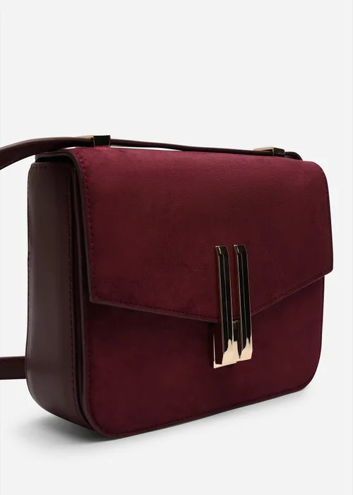Where's That From Gelora Burgundy Faux Suede Cross Body Bag With Clasp Detail - One Size Image 3