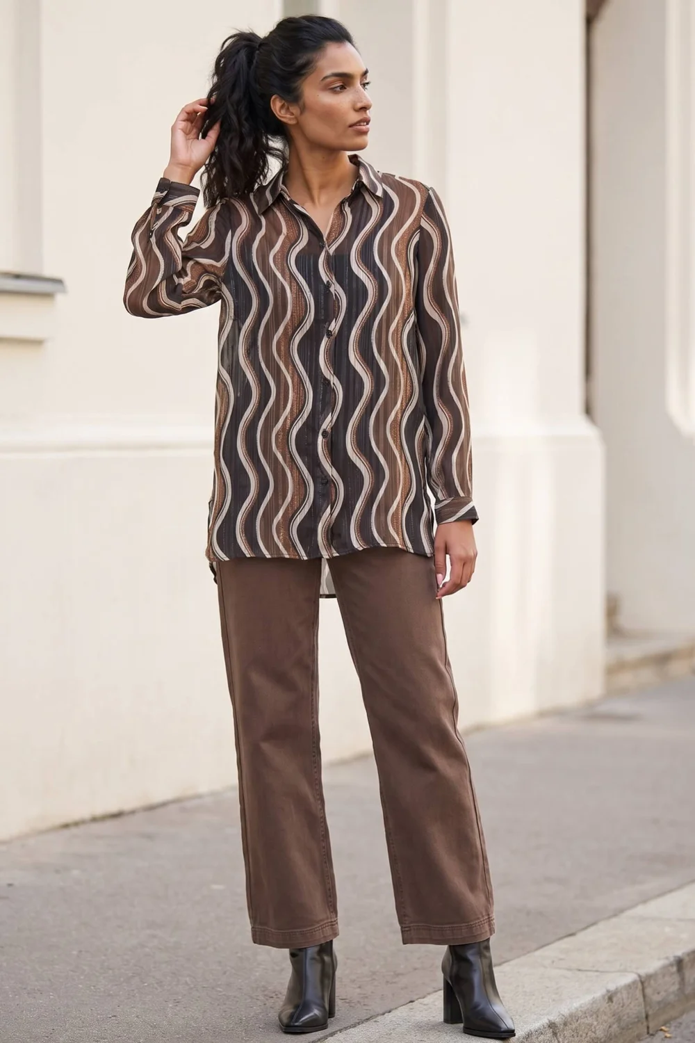 Roman Chocolate Wave Print Satin Stripe Shirt - 14 Image 2