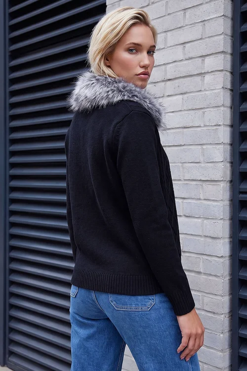Roman Black Faux Fur Collar Cardigan - 14 Image 3