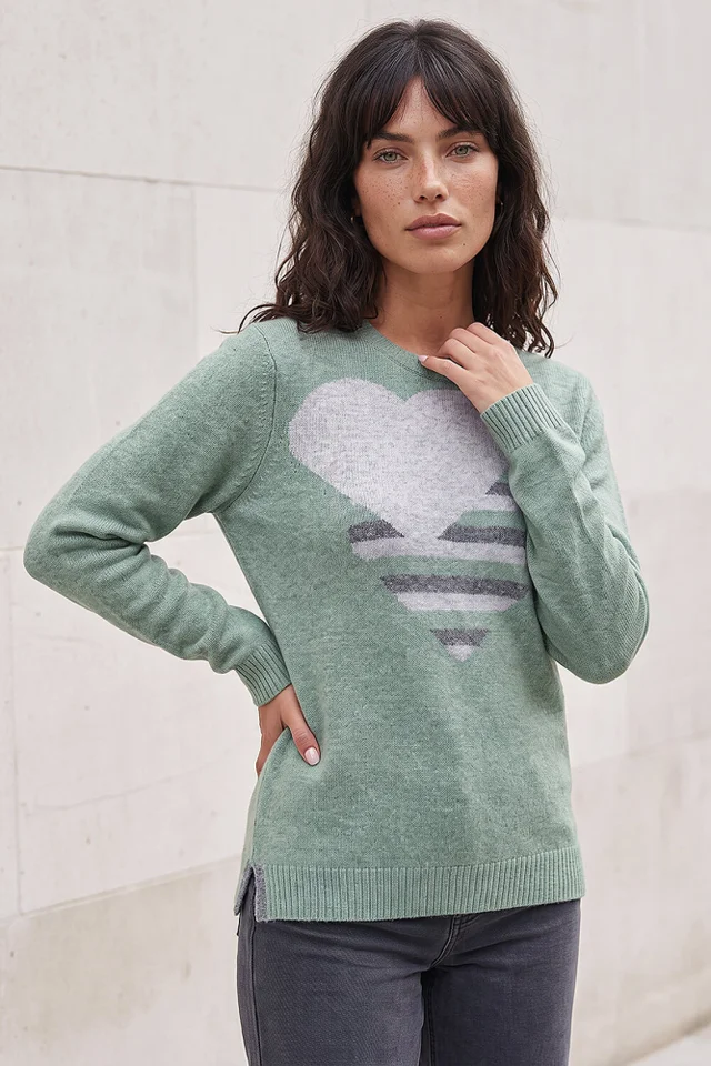 Roman Sage Heart Knitted Crew Neck