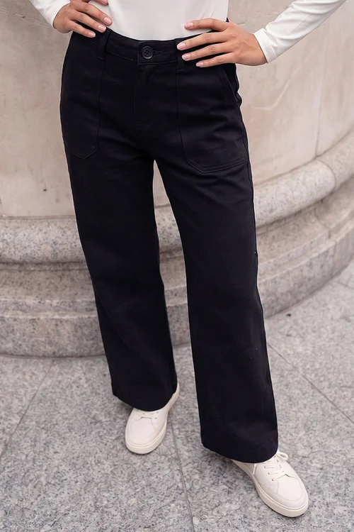 Roman Black Petite Pocket Stretch Jean - 12 Image 1