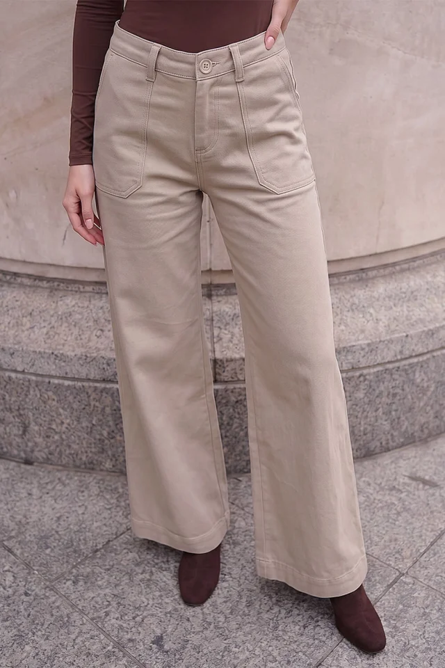 Roman Stone Petite Pocket Stretch Jean