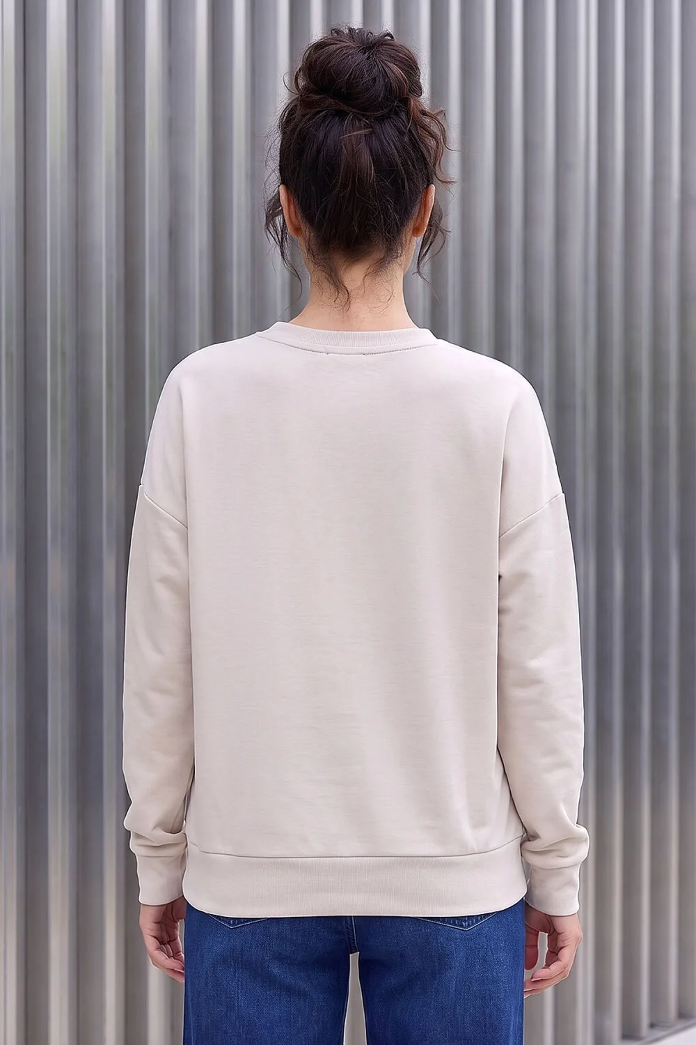 Dusk Stone Beaded Soft Sweatshirt - 12 Image 3