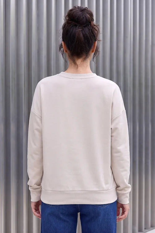Dusk Stone Beaded Soft Sweatshirt - 12 Image 3