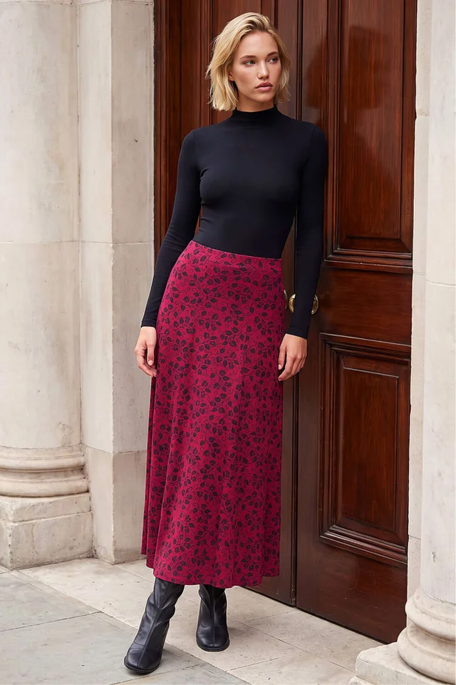 Roman Wine Leaf Print Skirt