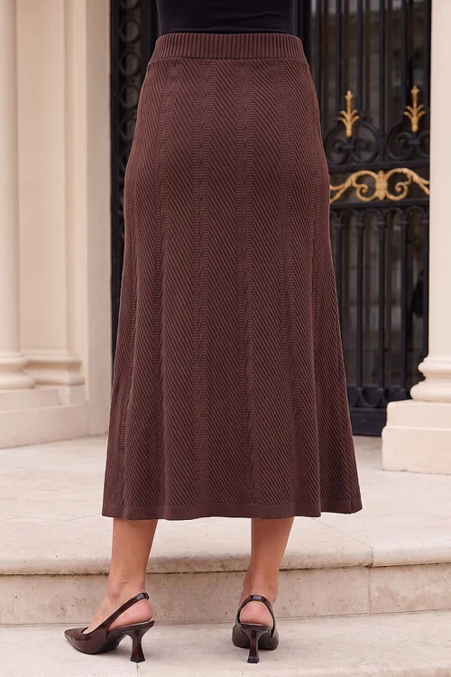 Roman Chocolate Knit Cable Midi Skirt - 20 Image 3