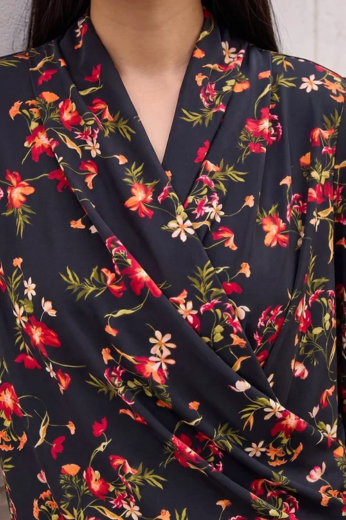 Roman Red Floral Prt Wrap Top - 16 Image 4