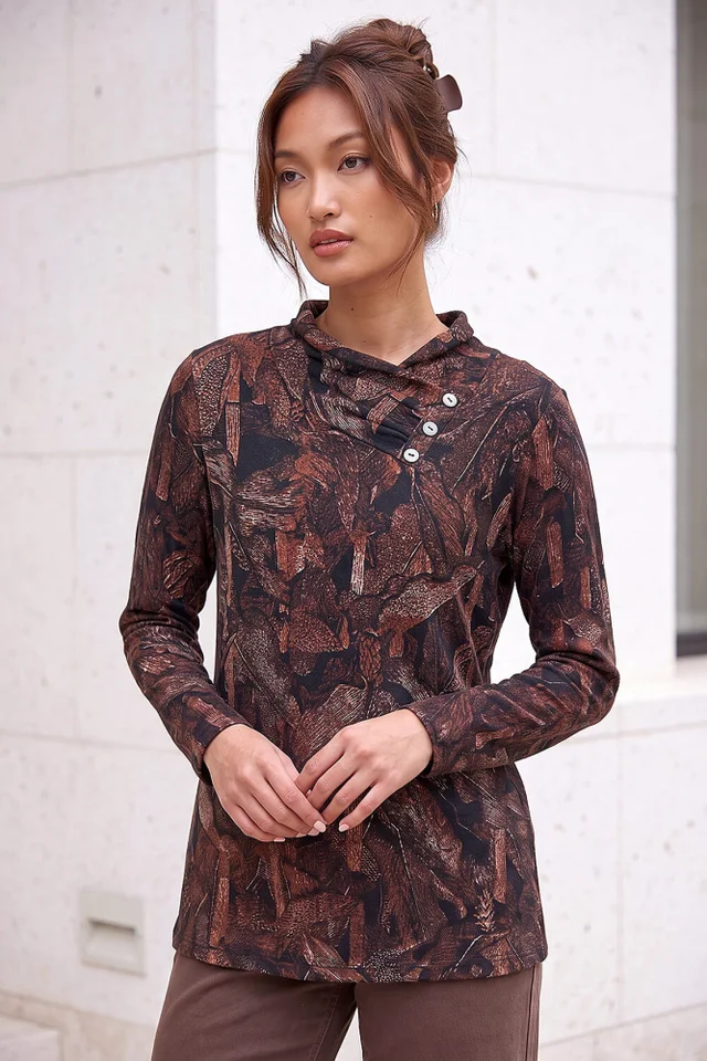 Roman Rust Abstract Snit Top
