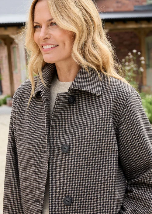 Cotton Traders Black Check Jacket - 10 Image 4
