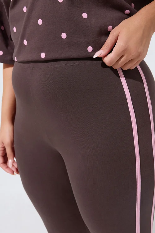 Yours Active Curve Chocolate Brown Cropped Leggings - 20 Image 4