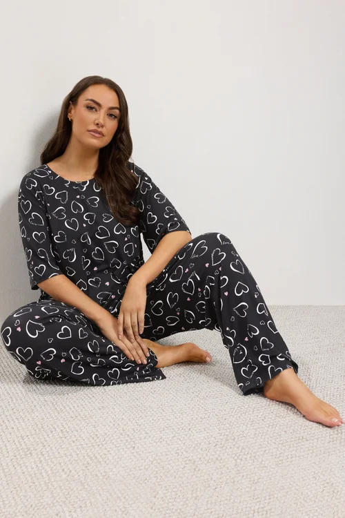Yours Curve Black Heart Print Wide Leg Pyjama Set - 30-32 Image 1