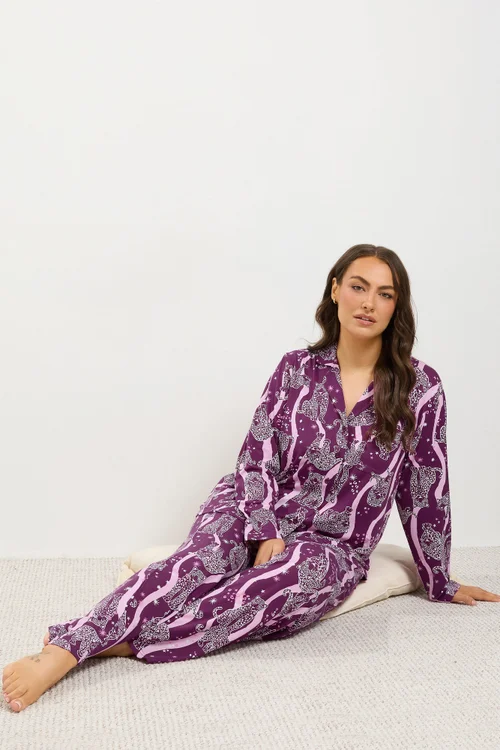 Yours Curve Burgundy Red Leopard Graphic Soft Touch Pyjama Set - 10-12 Image 2