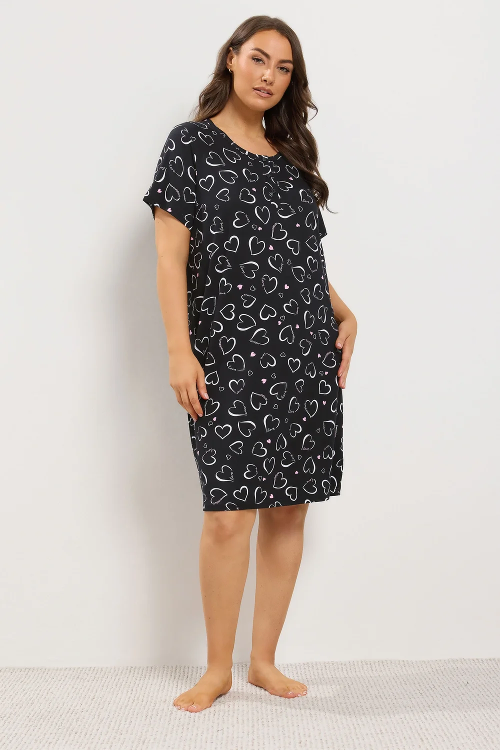 Yours Curve Black Heart Print Placket Nightdress - 30-32 Image 1